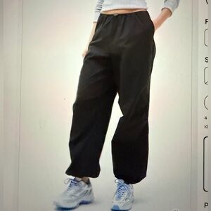 Athleta midday Low rise poplin pant, M petite